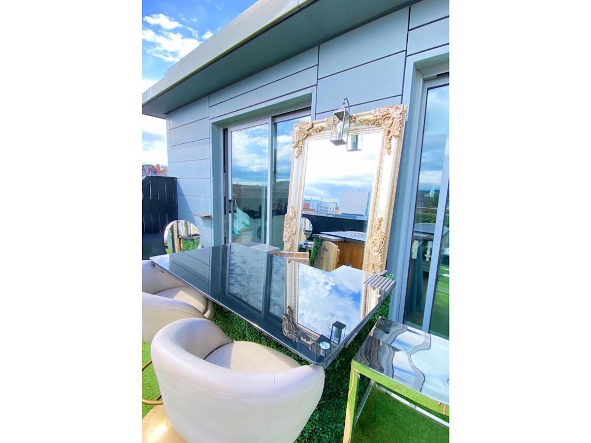 Glasgow Two Bedroom Penthouse Екстер'єр фото