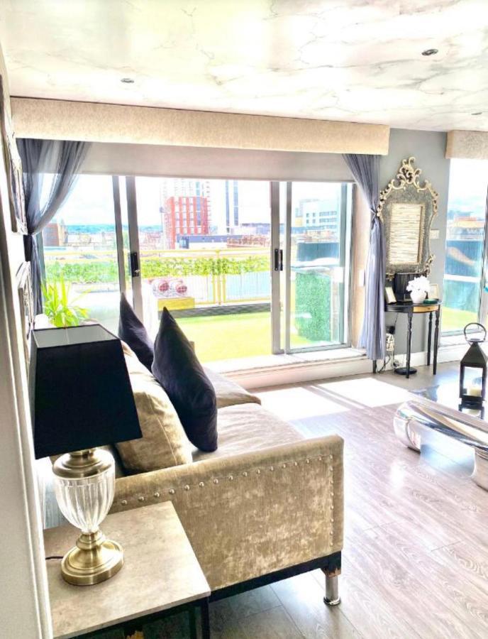 Glasgow Two Bedroom Penthouse Екстер'єр фото